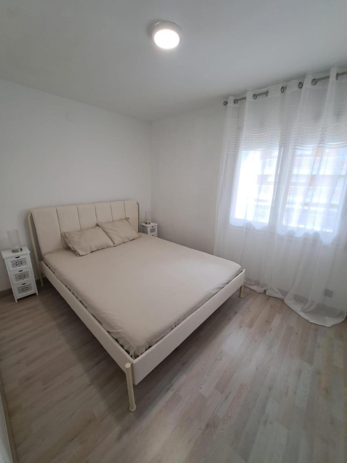 Bahia Dorada Apartment ซาลอว์ ภายนอก รูปภาพ